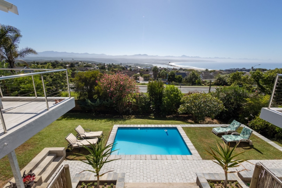 6 Bedroom Property for Sale in Cutty Sark Western Cape
